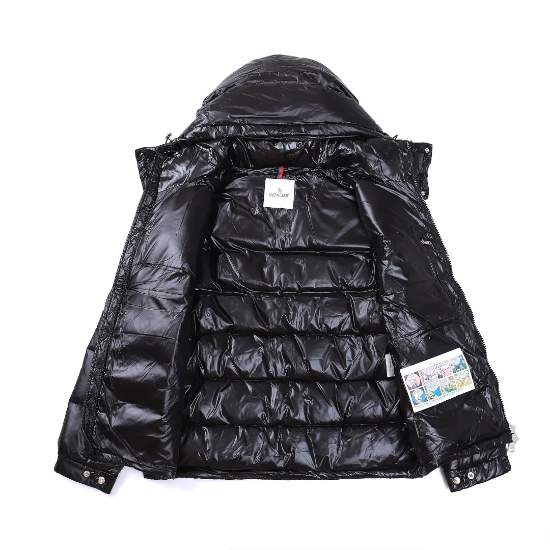 ~~F 311 𝗠𝗼𝗻𝗰𝗹𝗲𝗿 2024 New Arrival / 905 👀 👍 Quality ⚠️ 90% 👏🏻 ～ ❗️ ✔️ ～